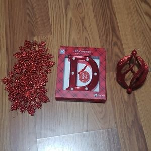 7 piece Christmas ornament lot D LED NEW box red